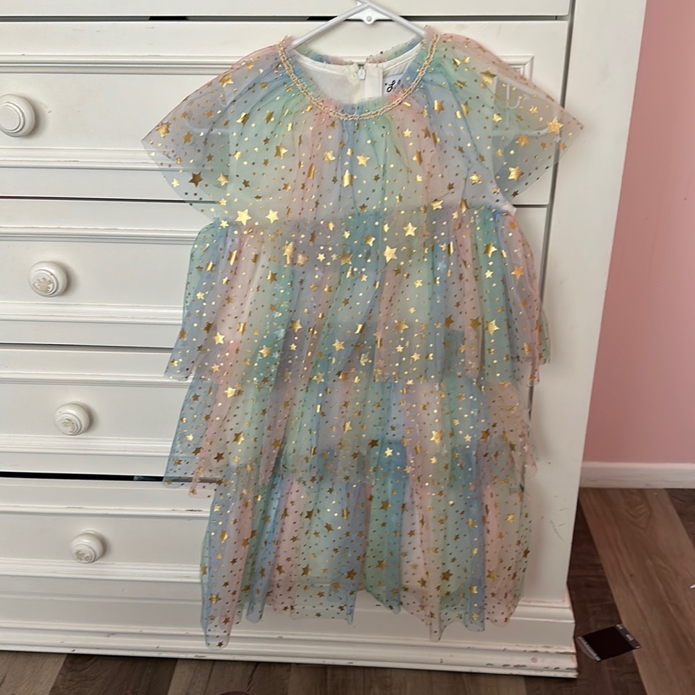 Lola + the Boys Size 9/10 Tiered Star Dress in Excellent Condition